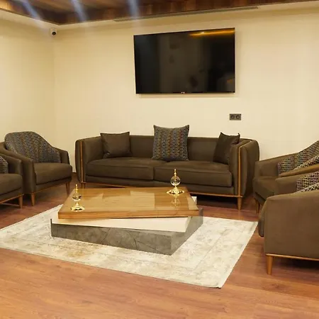 Amber Palace 4*