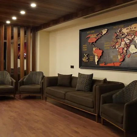 Amber Palace Ξενοδοχείο 4*