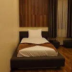 Amber Palace 4*